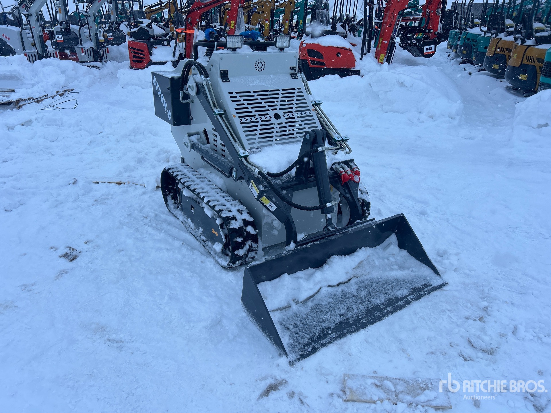 General Appearance with Picture, Right Front Corner