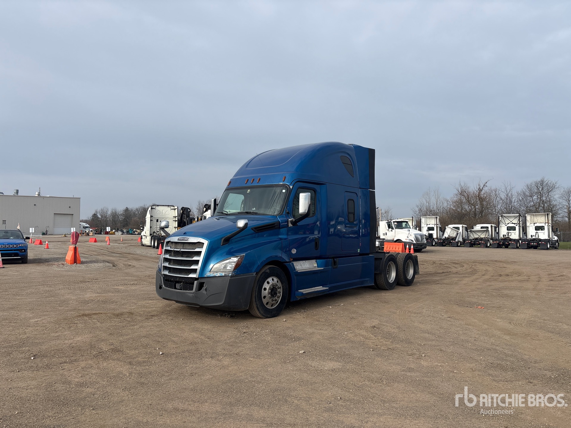 General Appearance with Picture, Left Front Corner