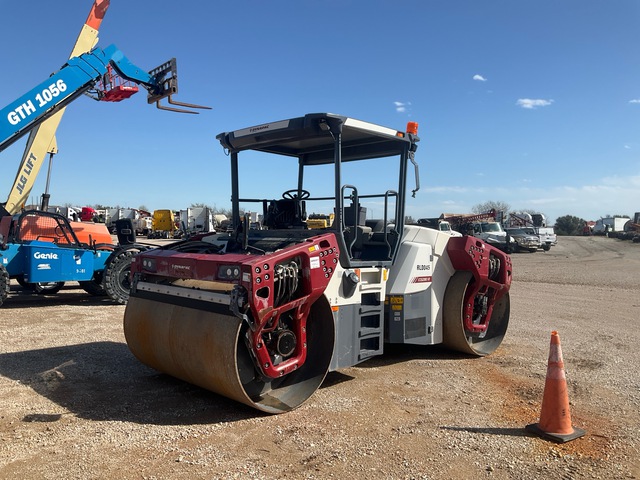 2022 Dynapac CC6200 Smooth Drum Compactor