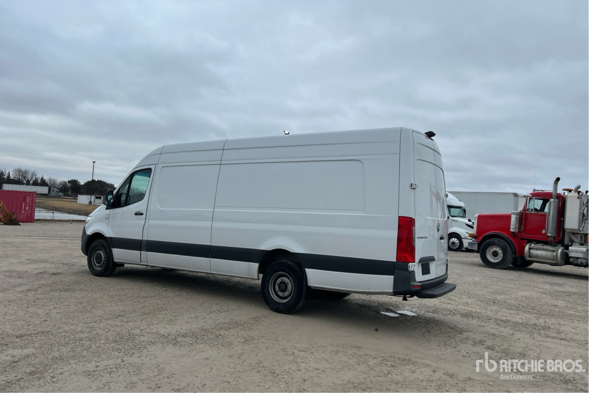 General Appearance with Picture, Left Rear Corner