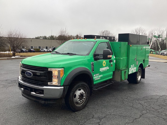 2017 Ford F-450 4x4 Service Truck