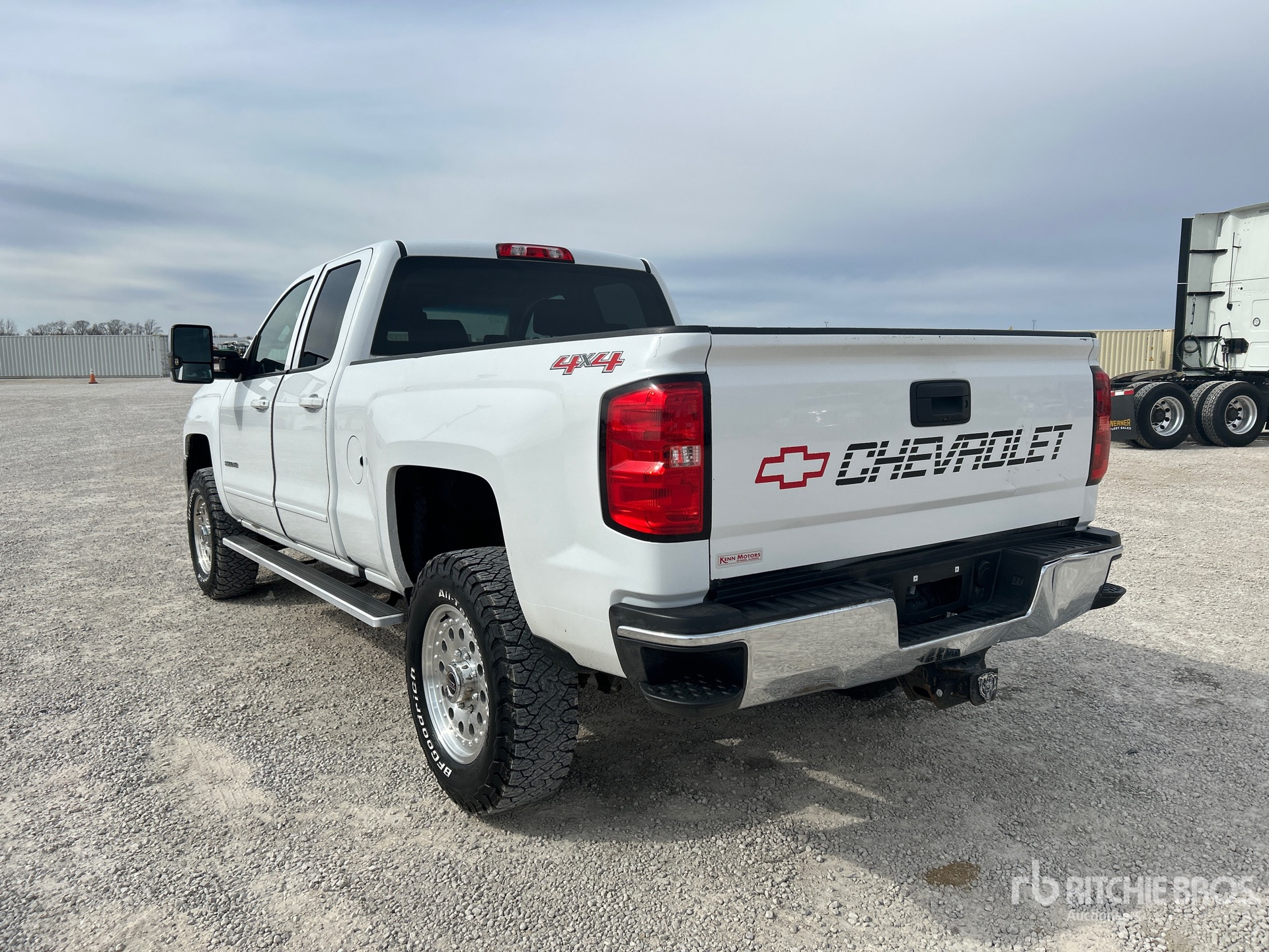 General Appearance with Imagen: esquina trasera izquierda