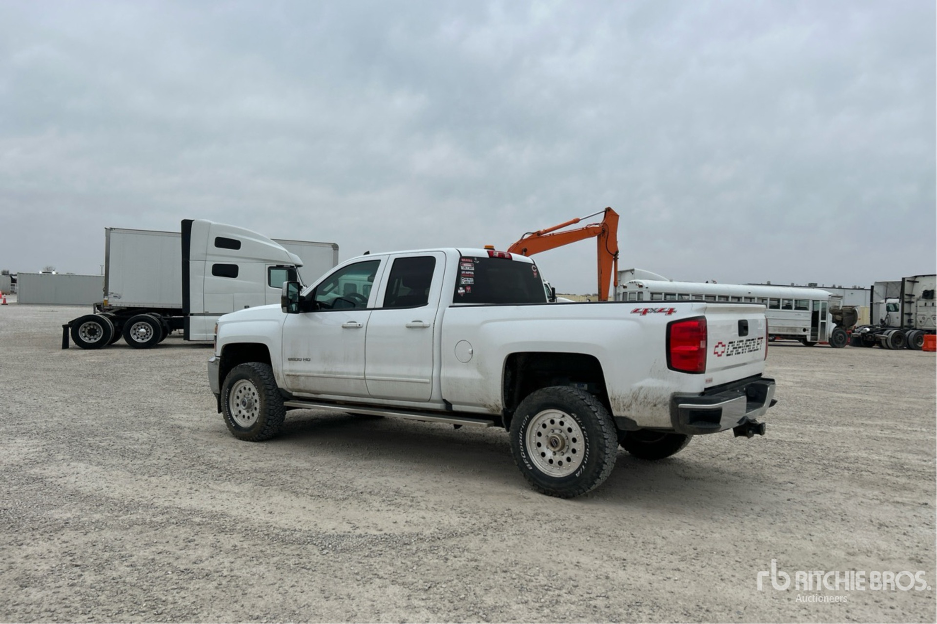 General Appearance with Picture, Left Rear Corner