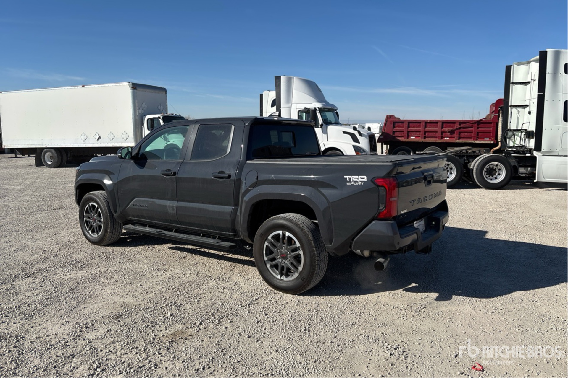 General Appearance with Imagen: esquina trasera izquierda