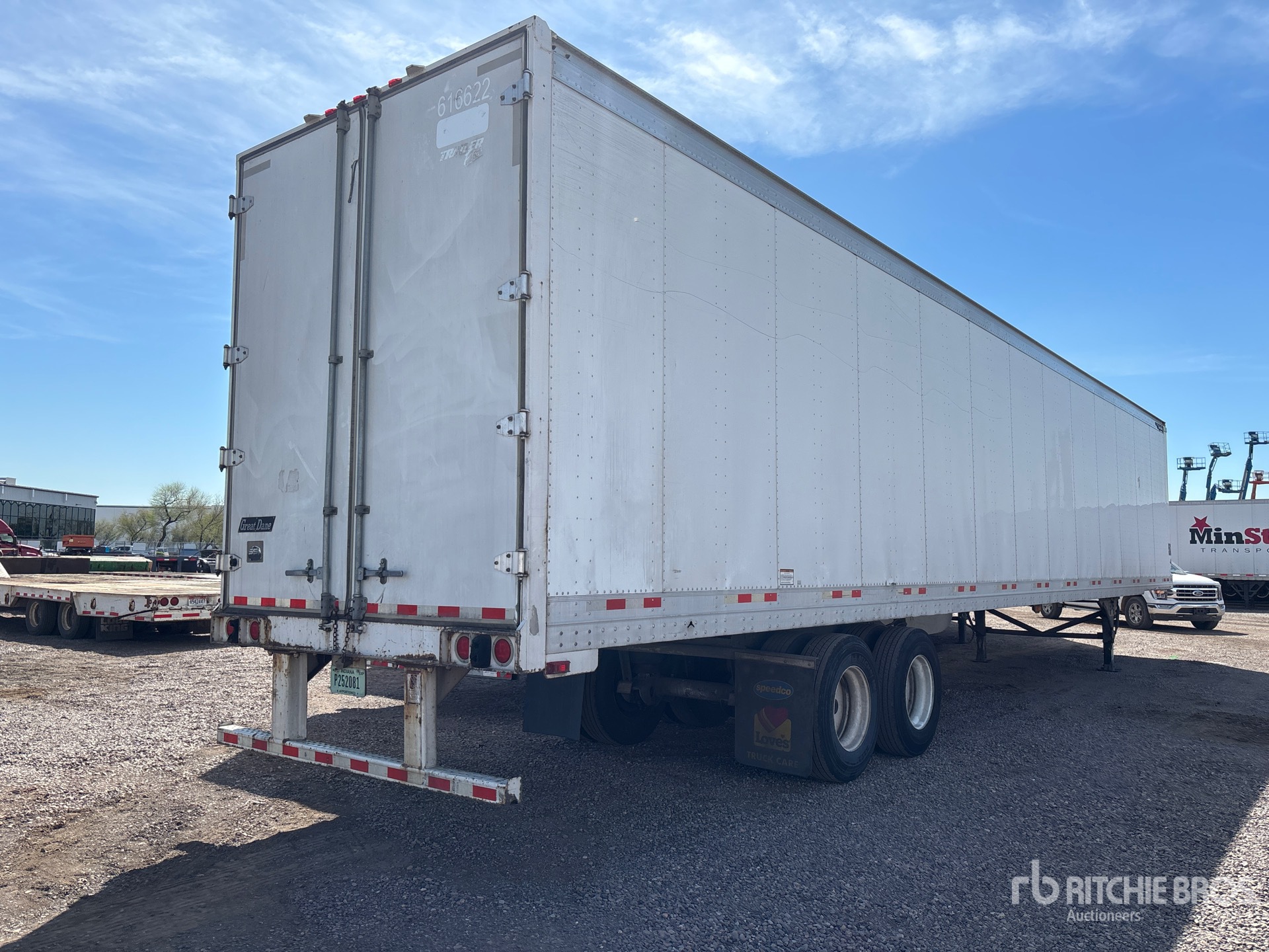 General Appearance with Imagen: esquina trasera derecha