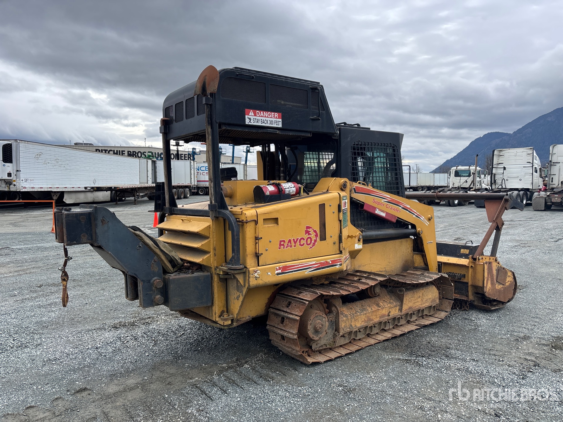 General Appearance with Picture, Right Rear Corner