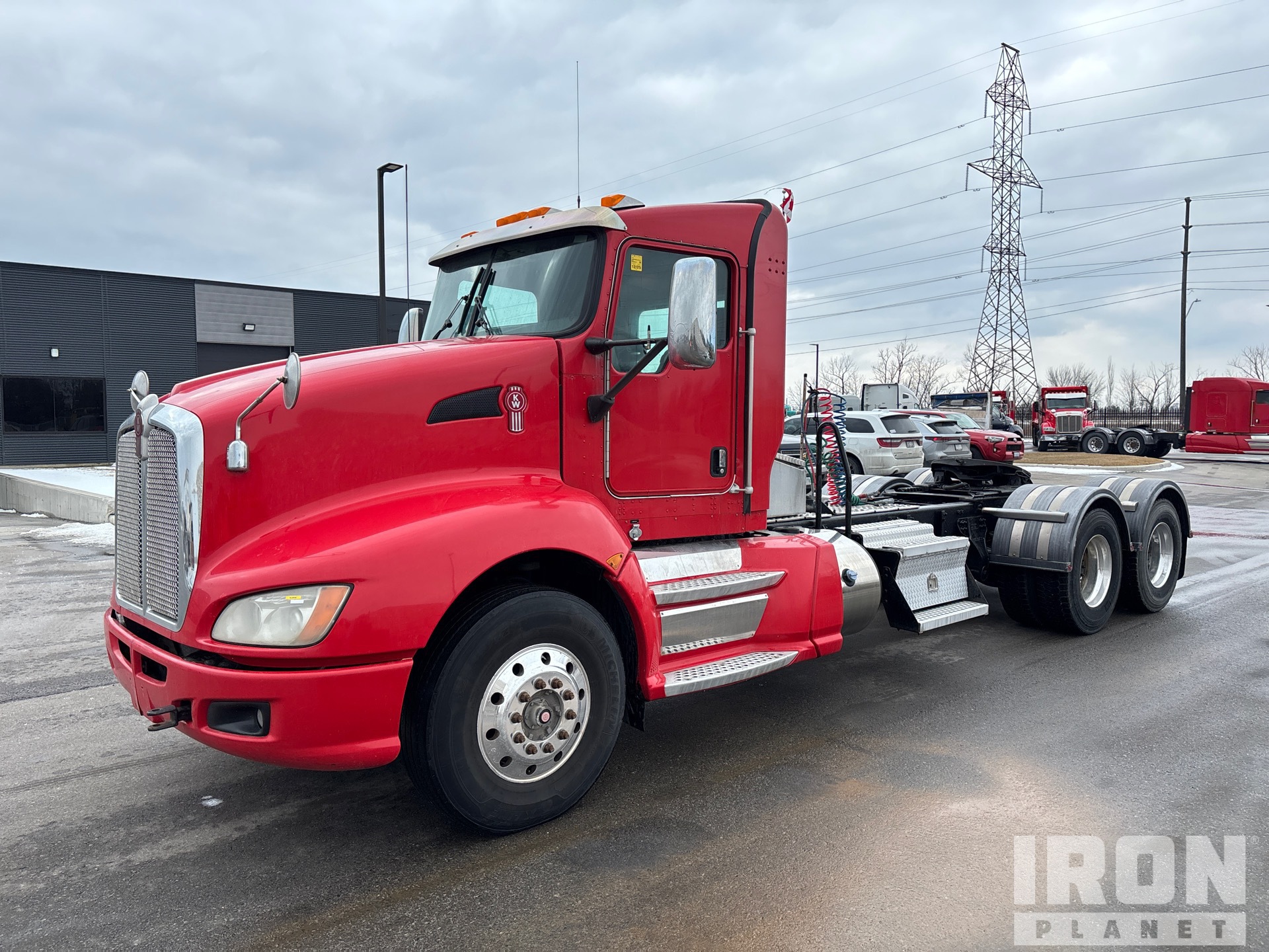 General Appearance with Featured Photo