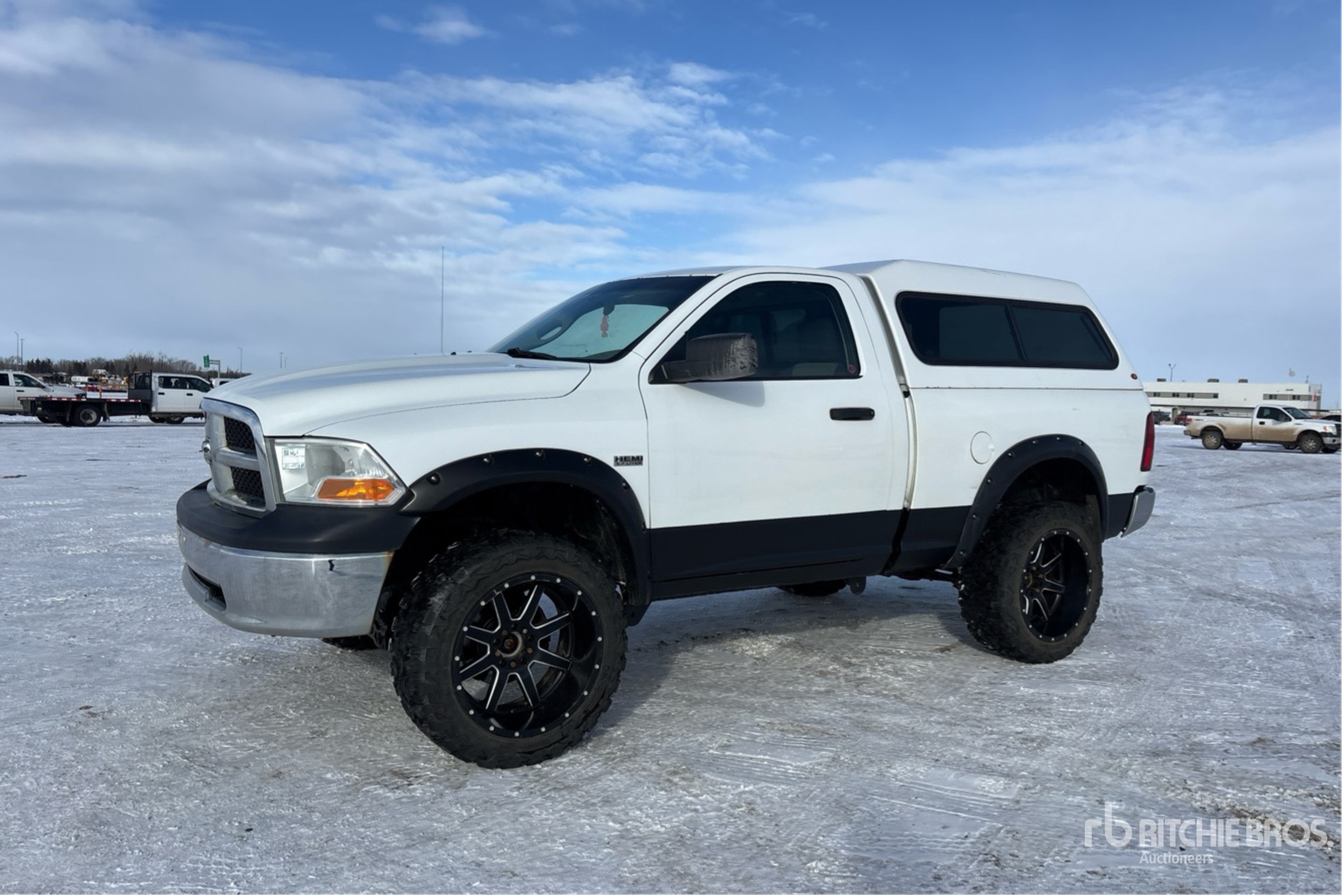 General Appearance with Picture, Left Front Corner