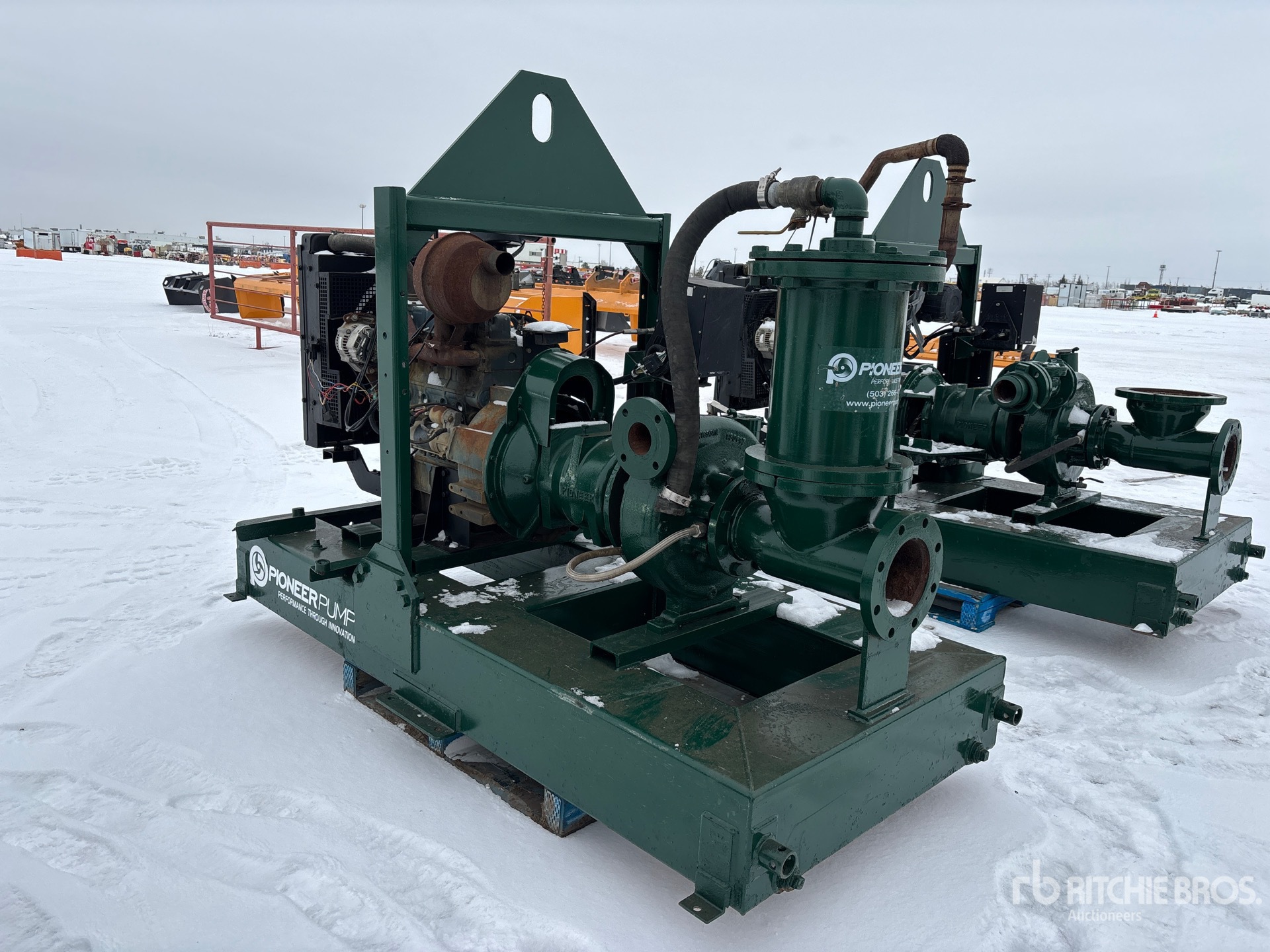 General Appearance with Foto, angolo posteriore sinistro