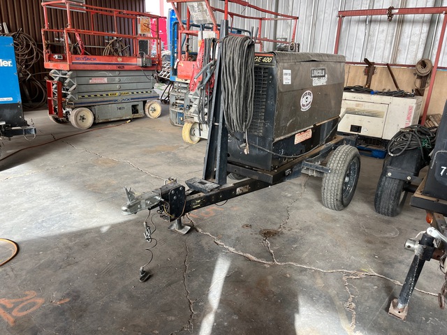 Lincoln Electric Vantage 400 400 A Mobile Multi-Process Engine Driven Welder