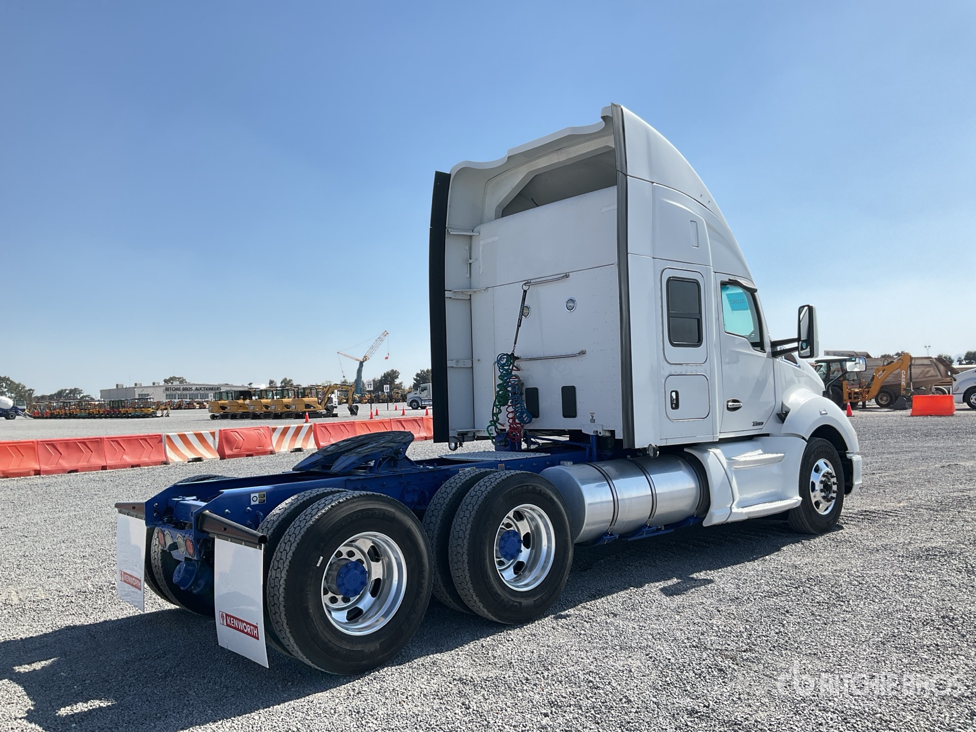 General Appearance with Image, coin arrière droit