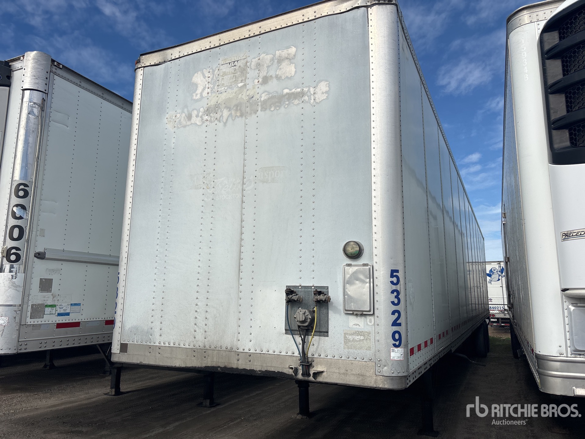 General Appearance with Featured Photo