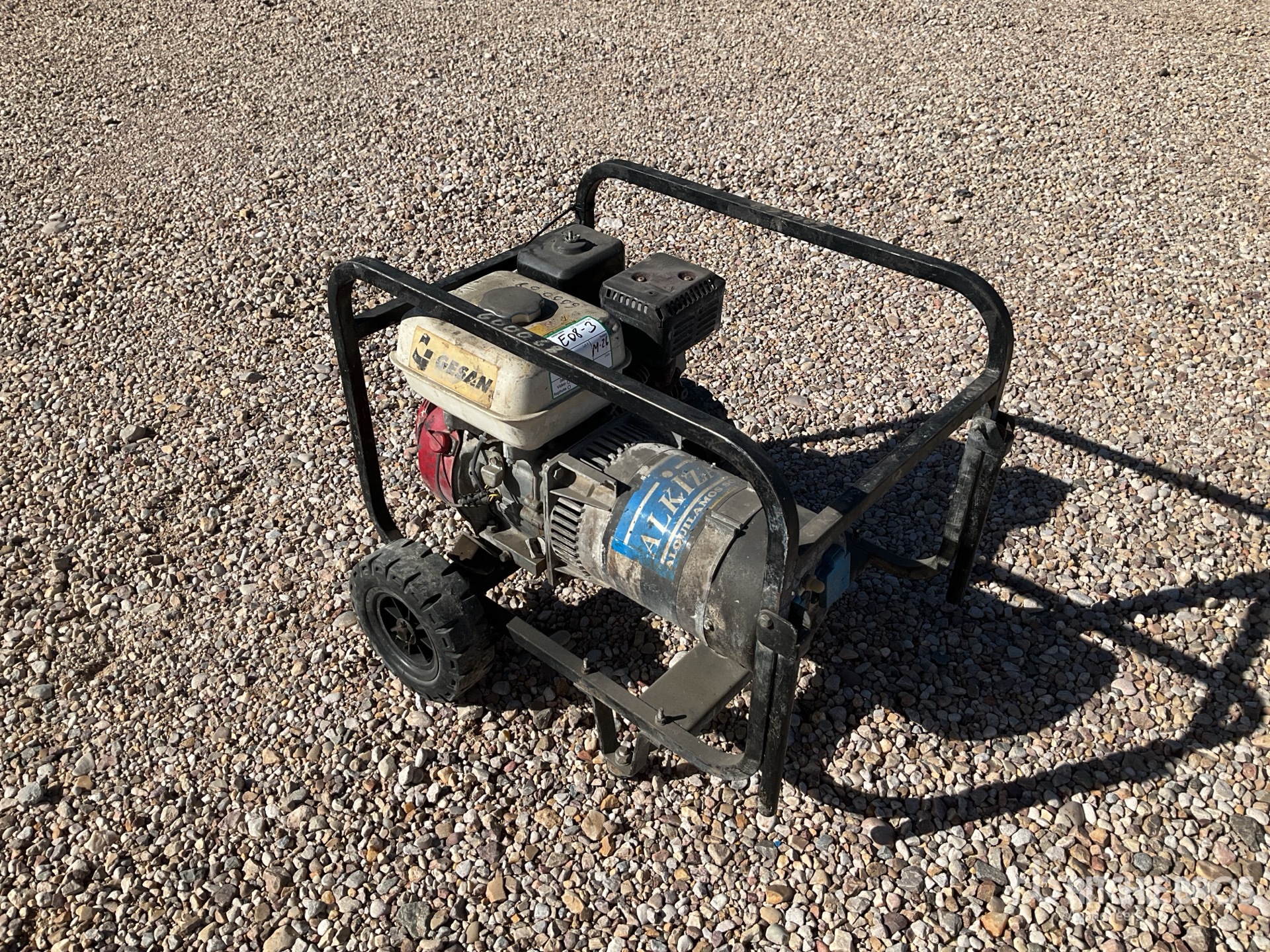 General Appearance with Imagen: esquina delantera izquierda