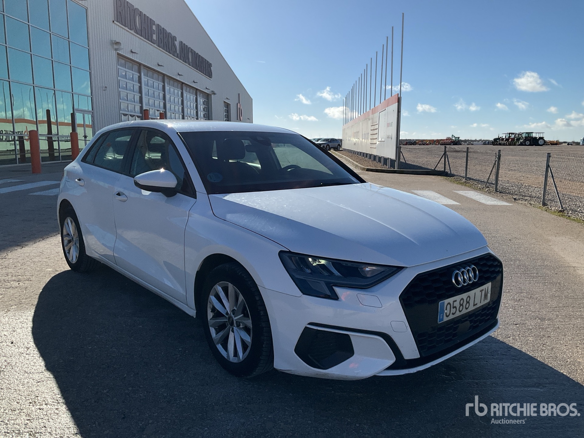 General Appearance with Picture, Right Front Corner