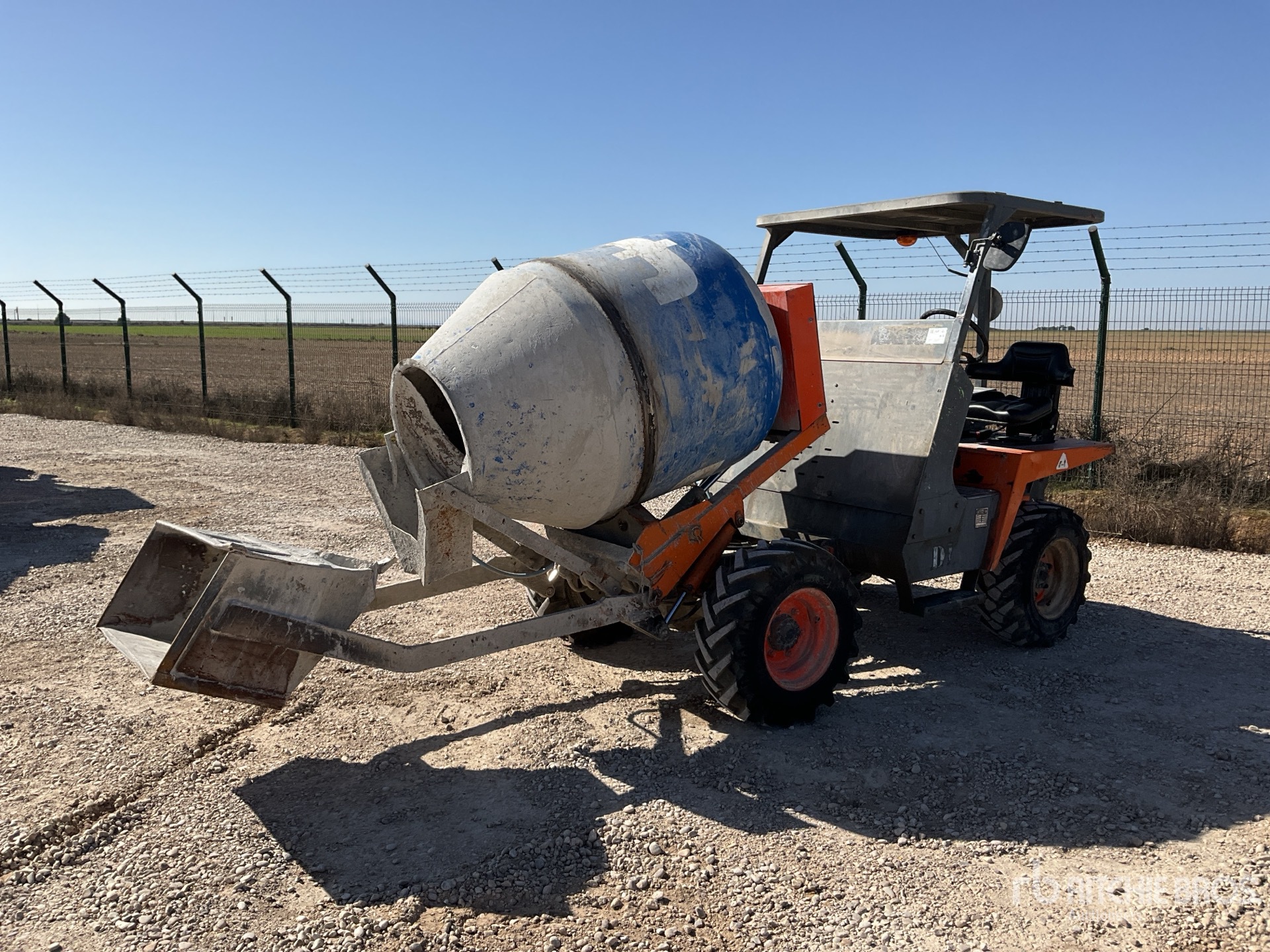 General Appearance with Featured Photo