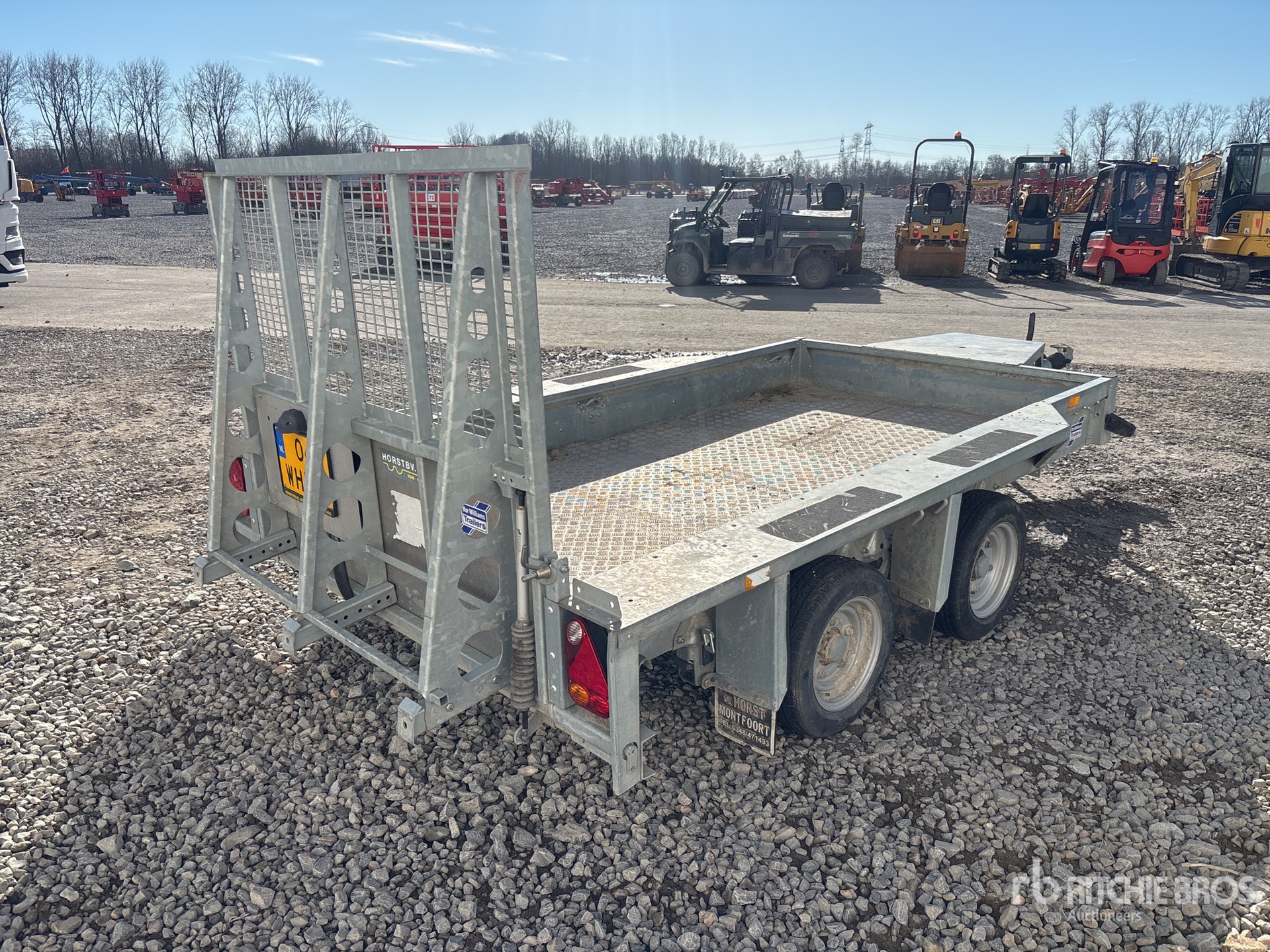 General Appearance with Imagen: esquina trasera derecha