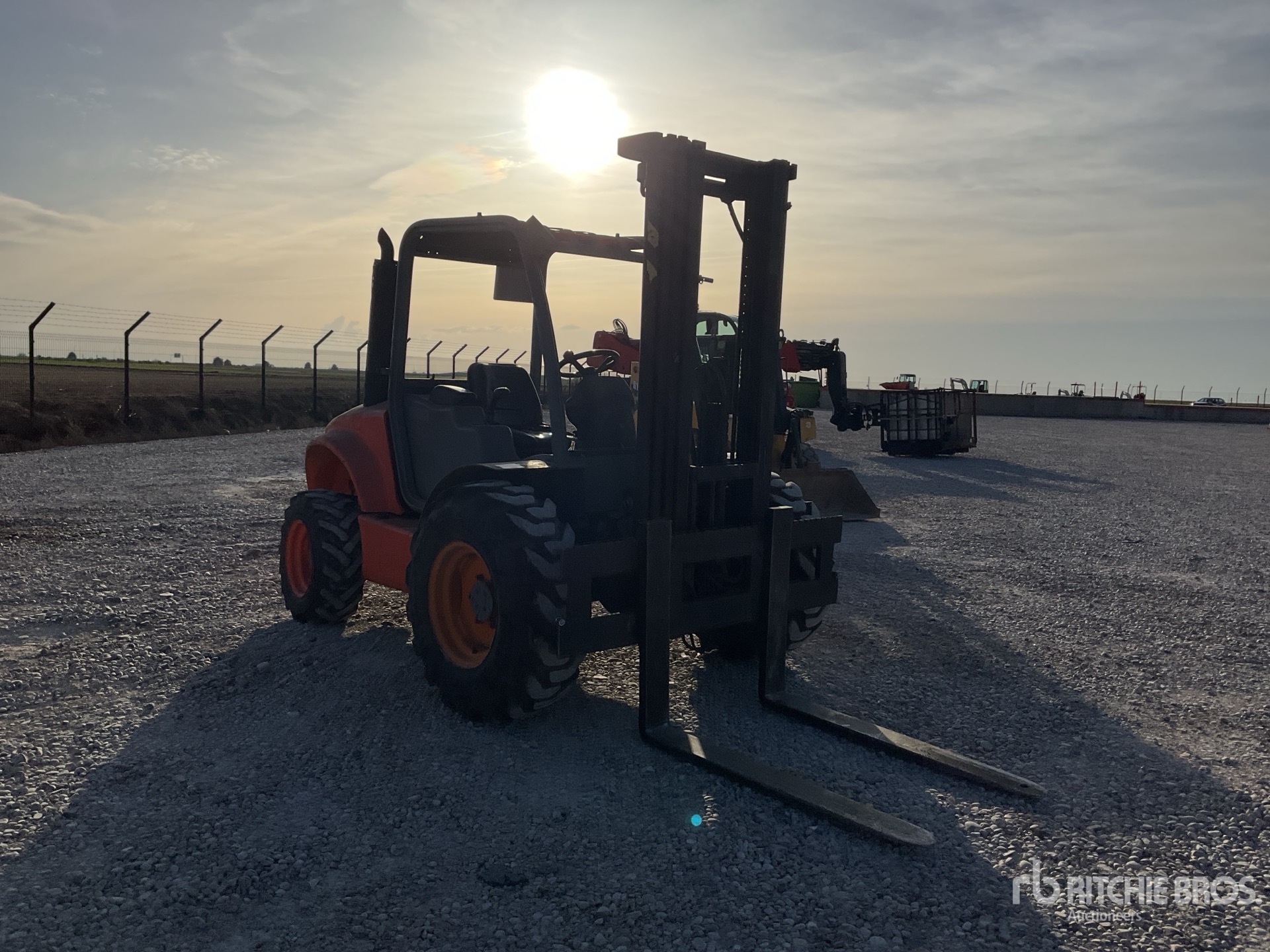 General Appearance with Imagen: esquina delantera derecha