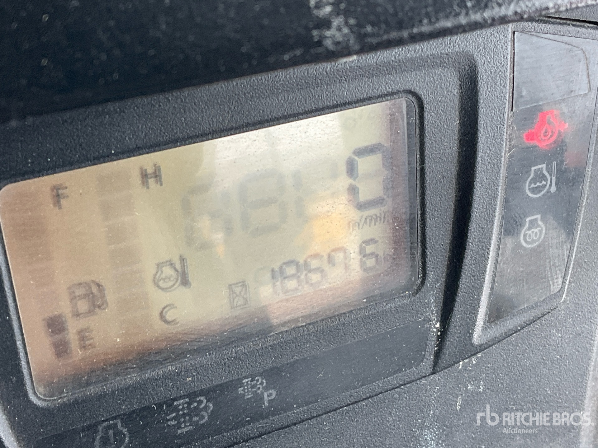 General Appearance with Hour Meter / Odometer