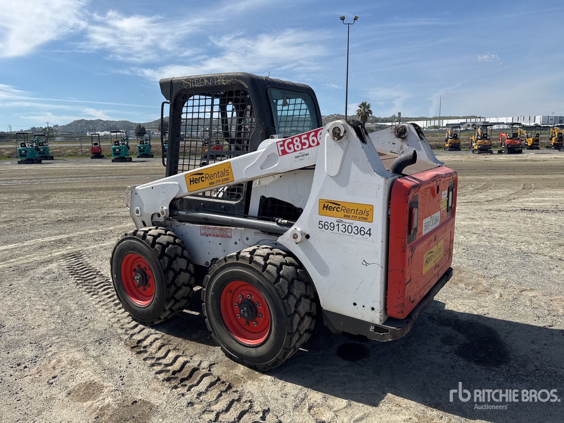 Aspect général with Image, coin arrière gauche