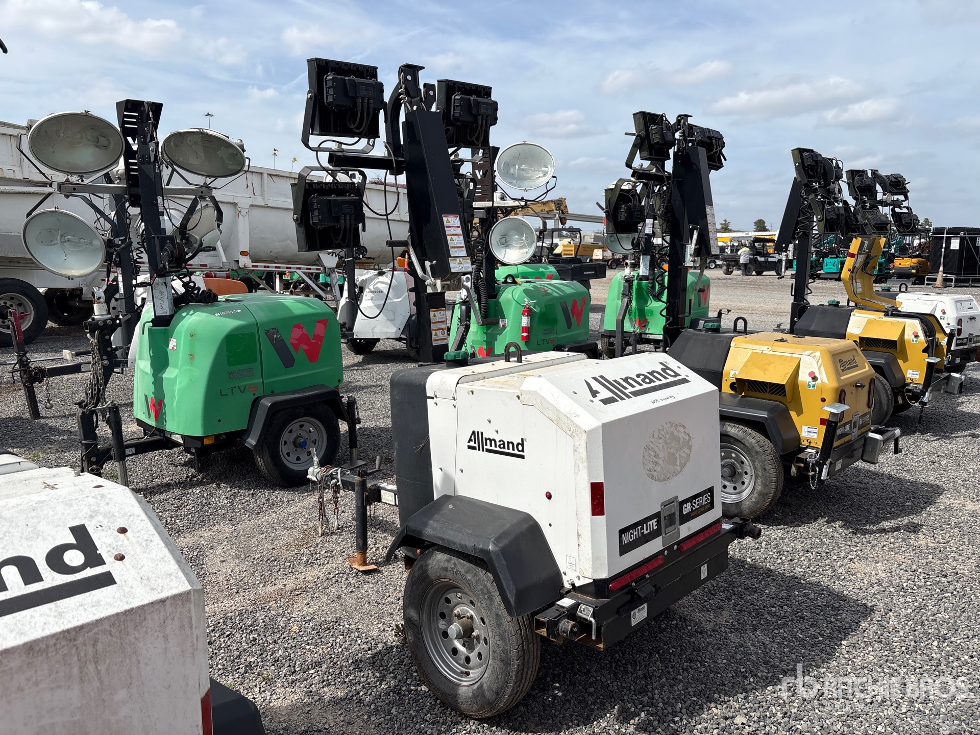 General Appearance with Imagen: esquina trasera izquierda