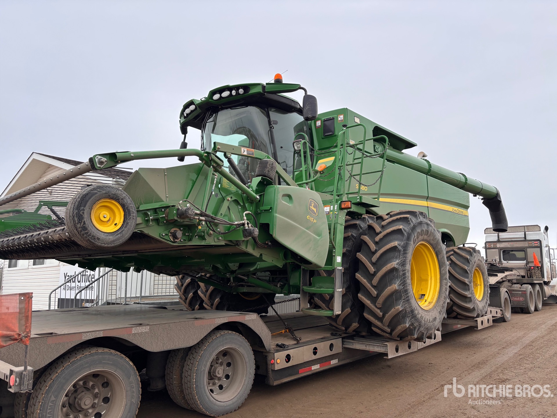 2015 John Deere S680