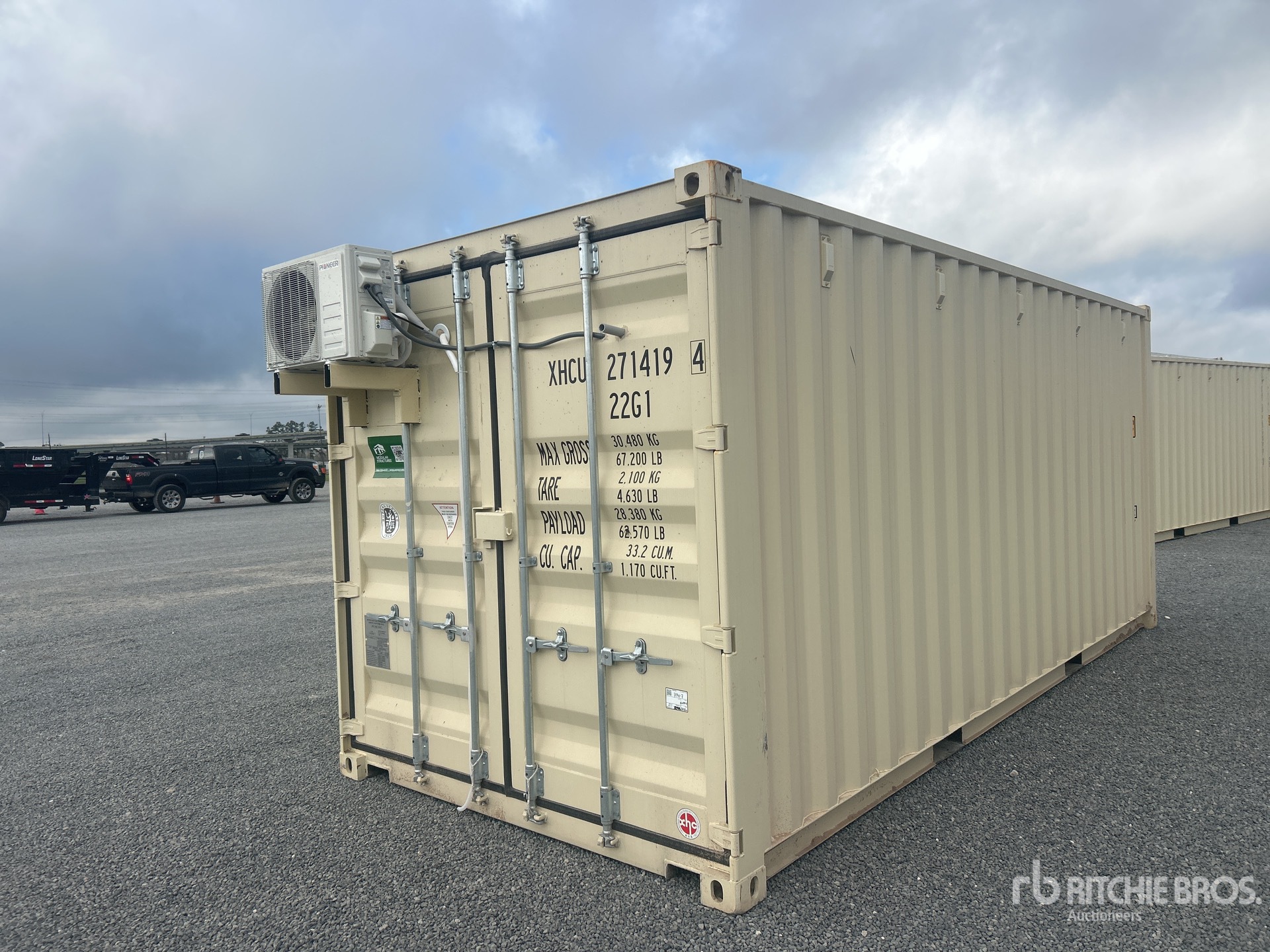 Aspect général with Image, coin arrière droit