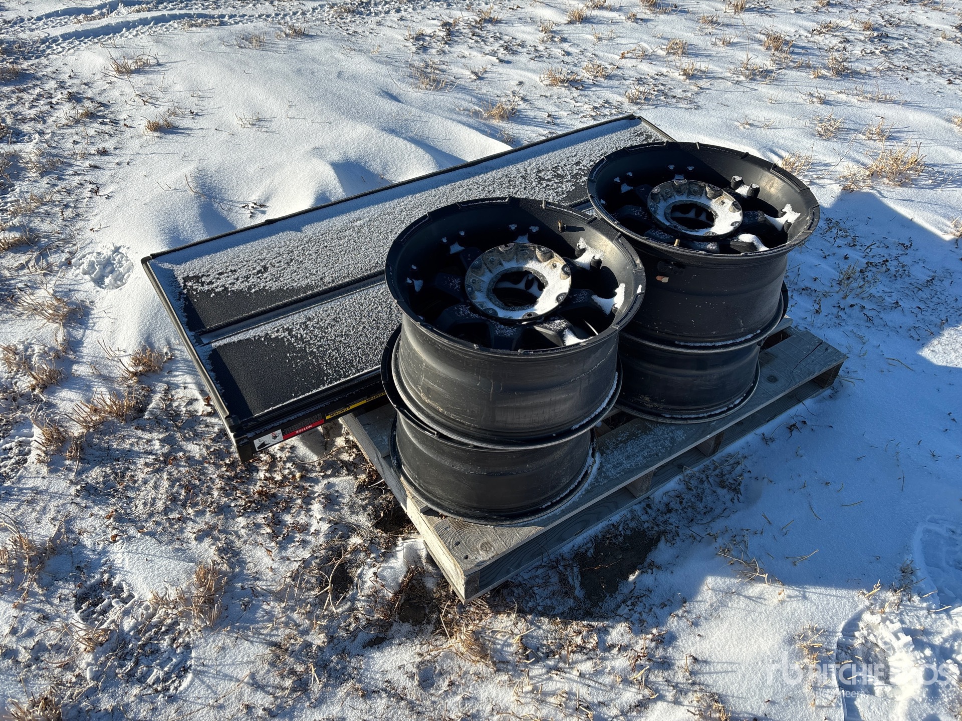 General Appearance with Image, coin avant gauche