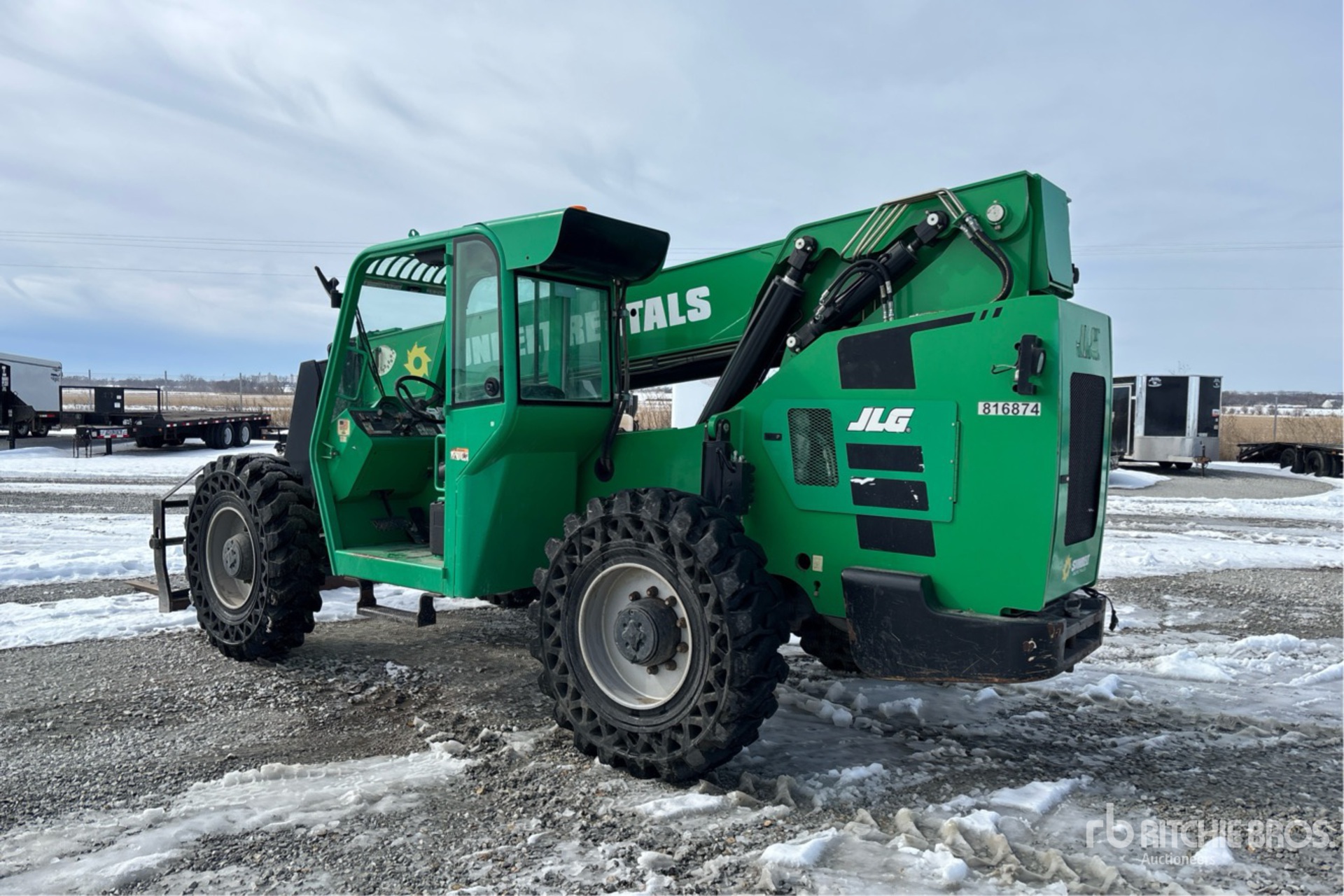 General Appearance with Picture, Left Rear Corner