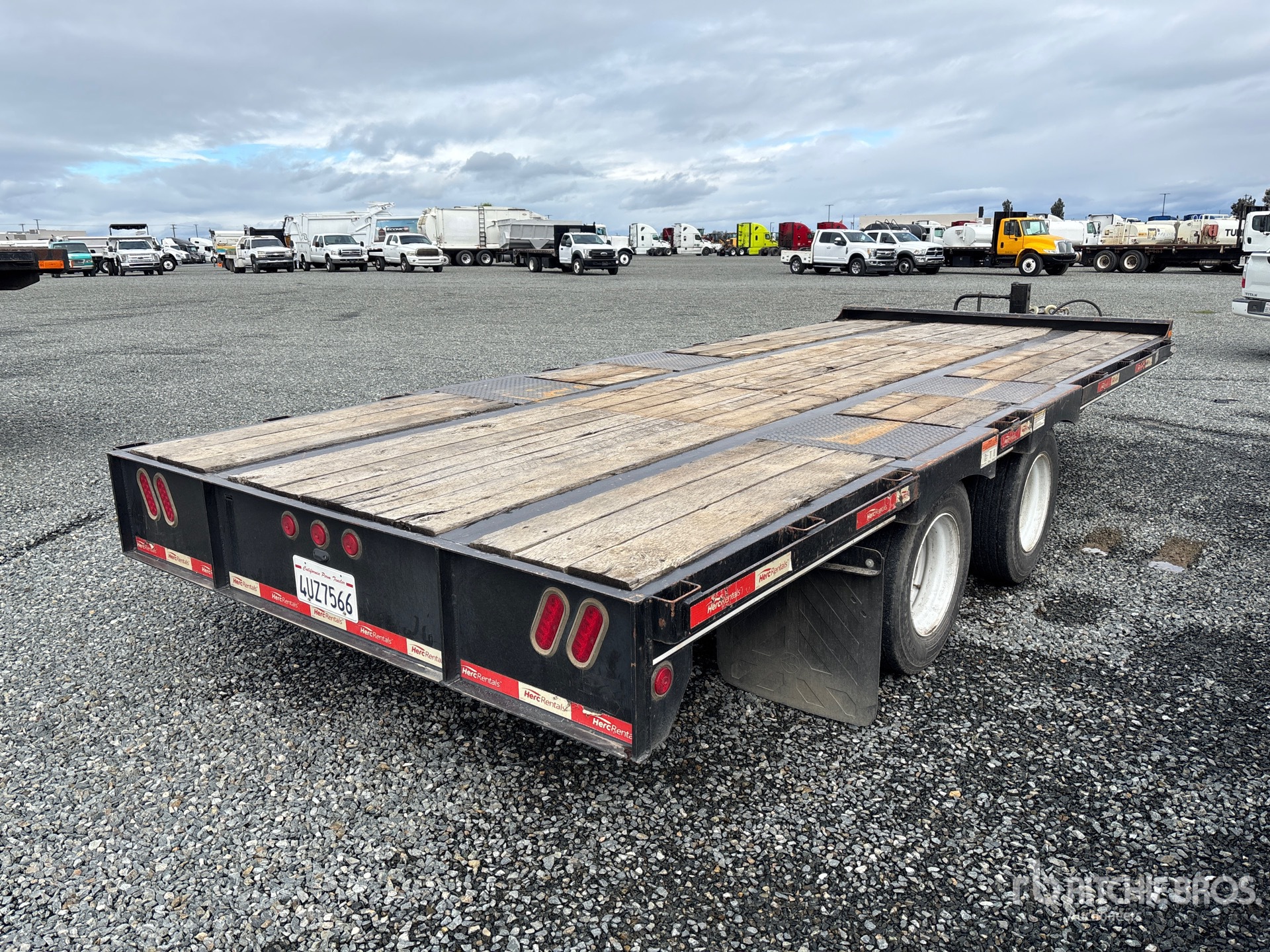 General Appearance with Image, coin arrière droit