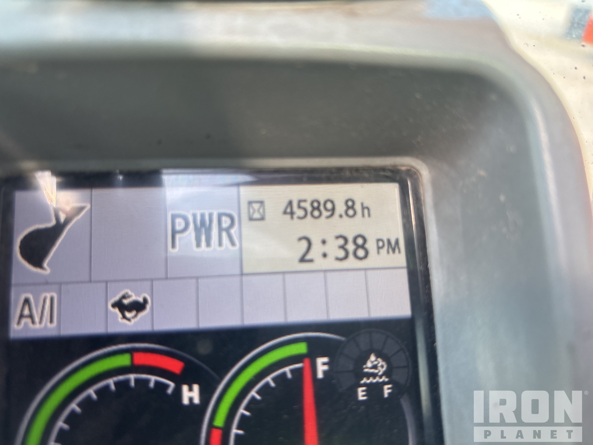 2021 Hitachi ZX225USLC-6