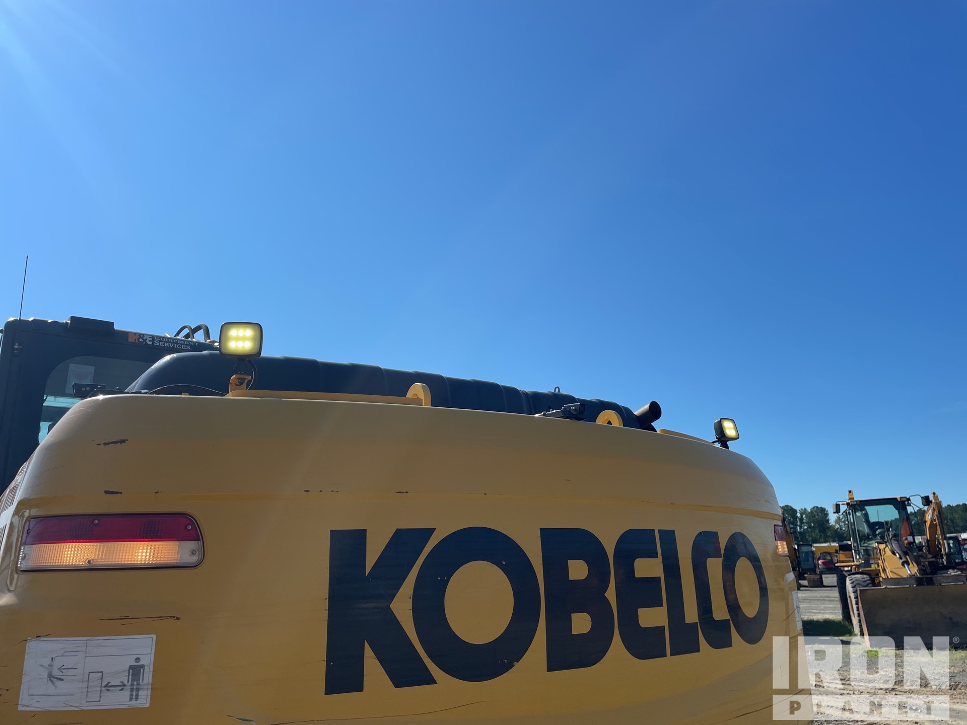 2023 Kobelco SK210LC-11