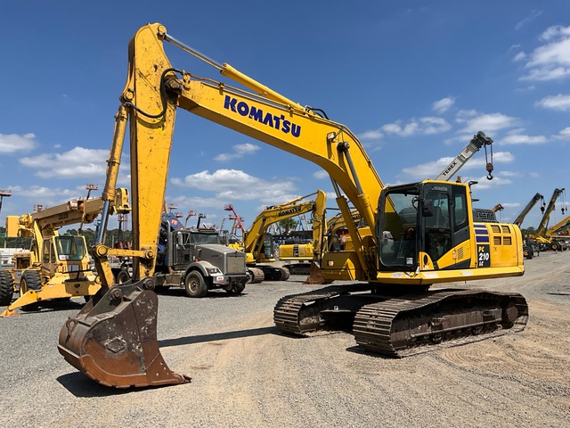 2022 Komatsu PC210LC-11 Tracked Excavator 2022 Komatsu PC210LC-11 Tracked Excavator