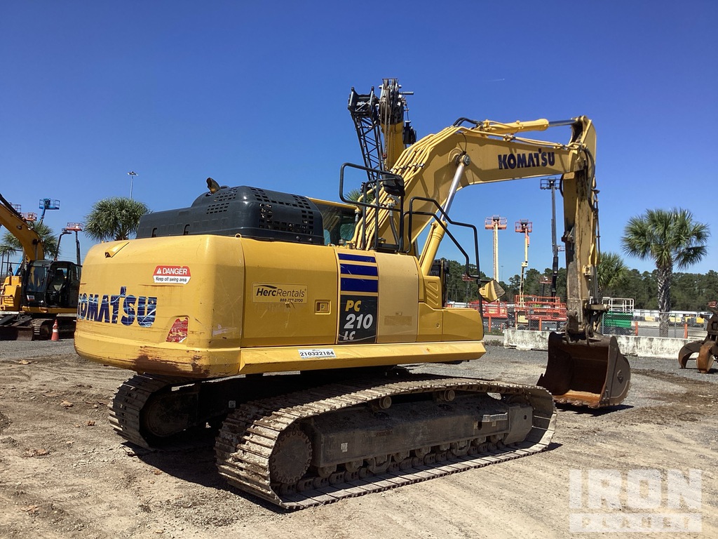 2021 Komatsu PC210LC-11 Tracked Excavator | Ritchie Bros. Auctioneers