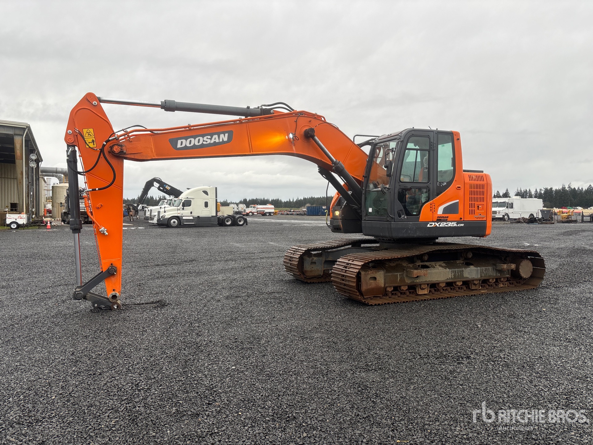 General Appearance with Picture, Left Front Corner