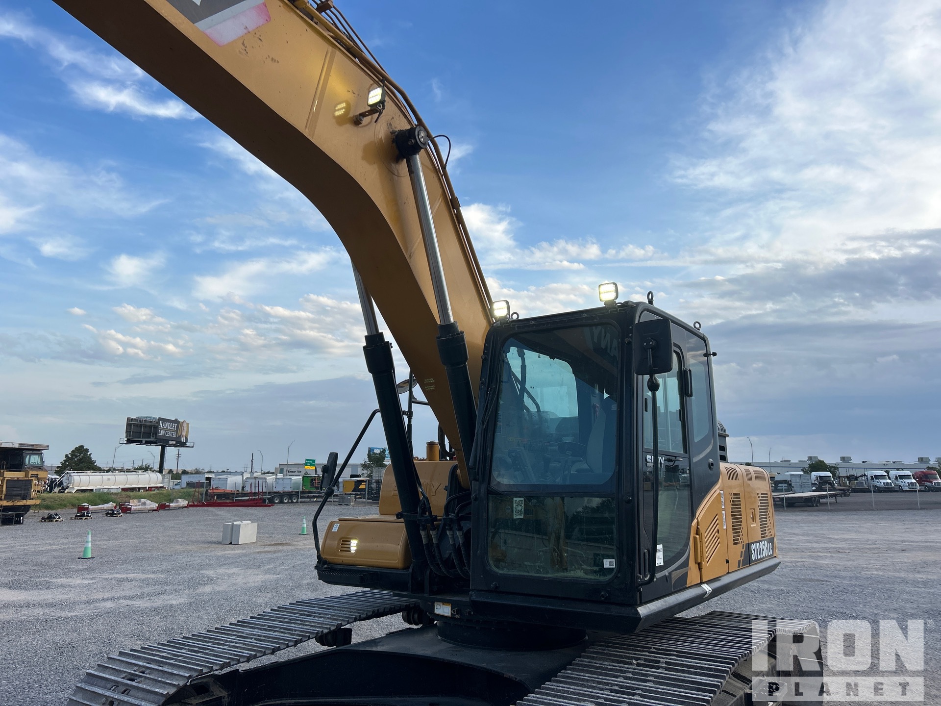 2023 Sany SY225C LC