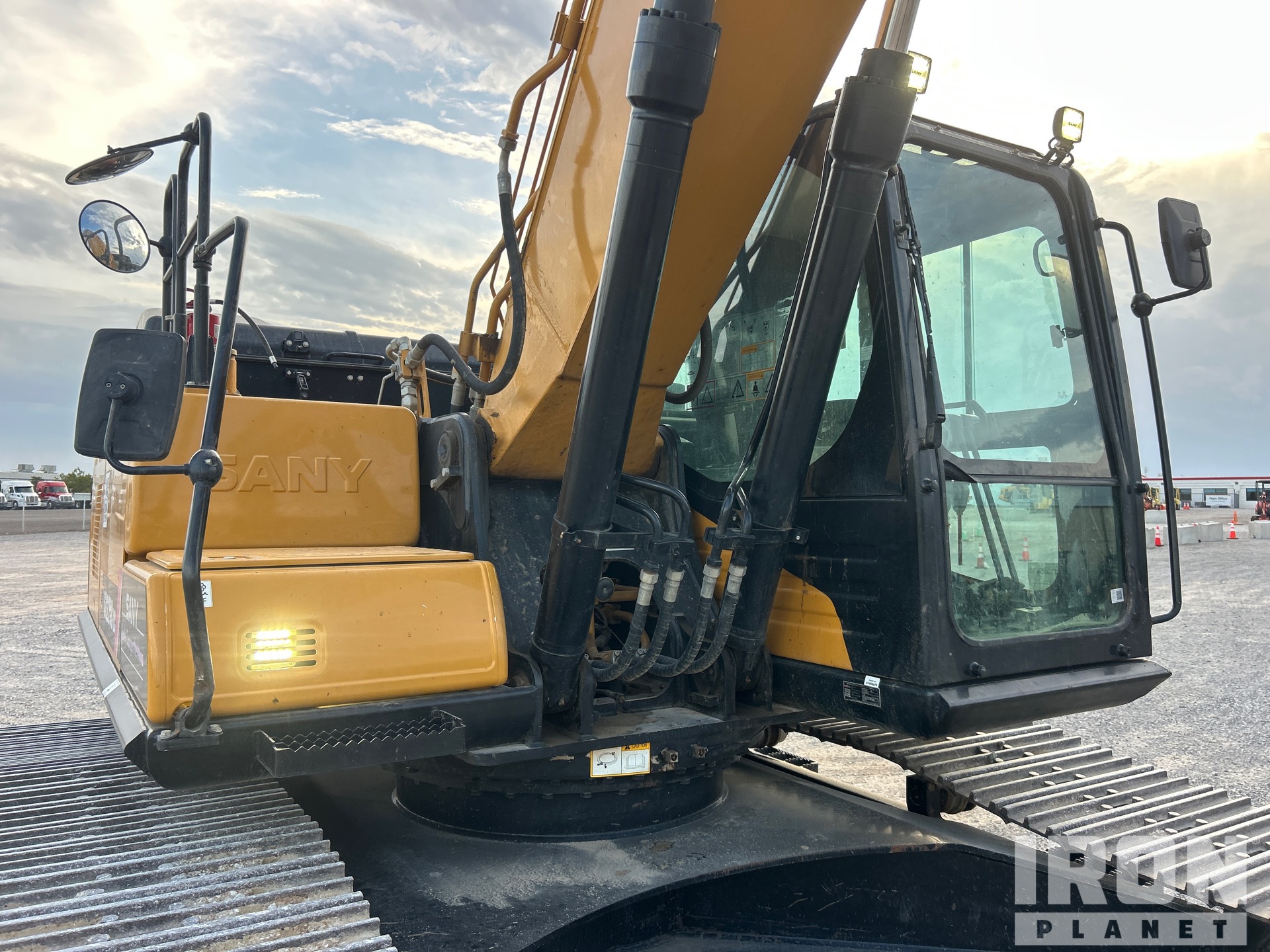 2023 Sany SY225C LC