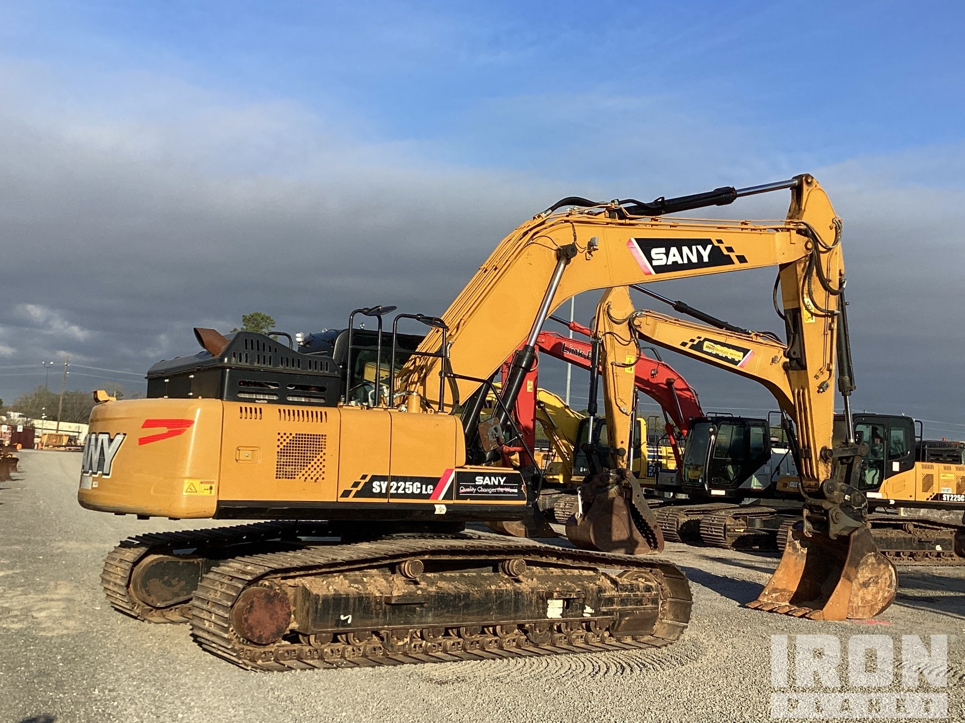 General Appearance with Bild, Ecke hinten rechts