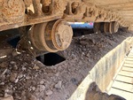 Undercarriage with Right Carrier Rollers