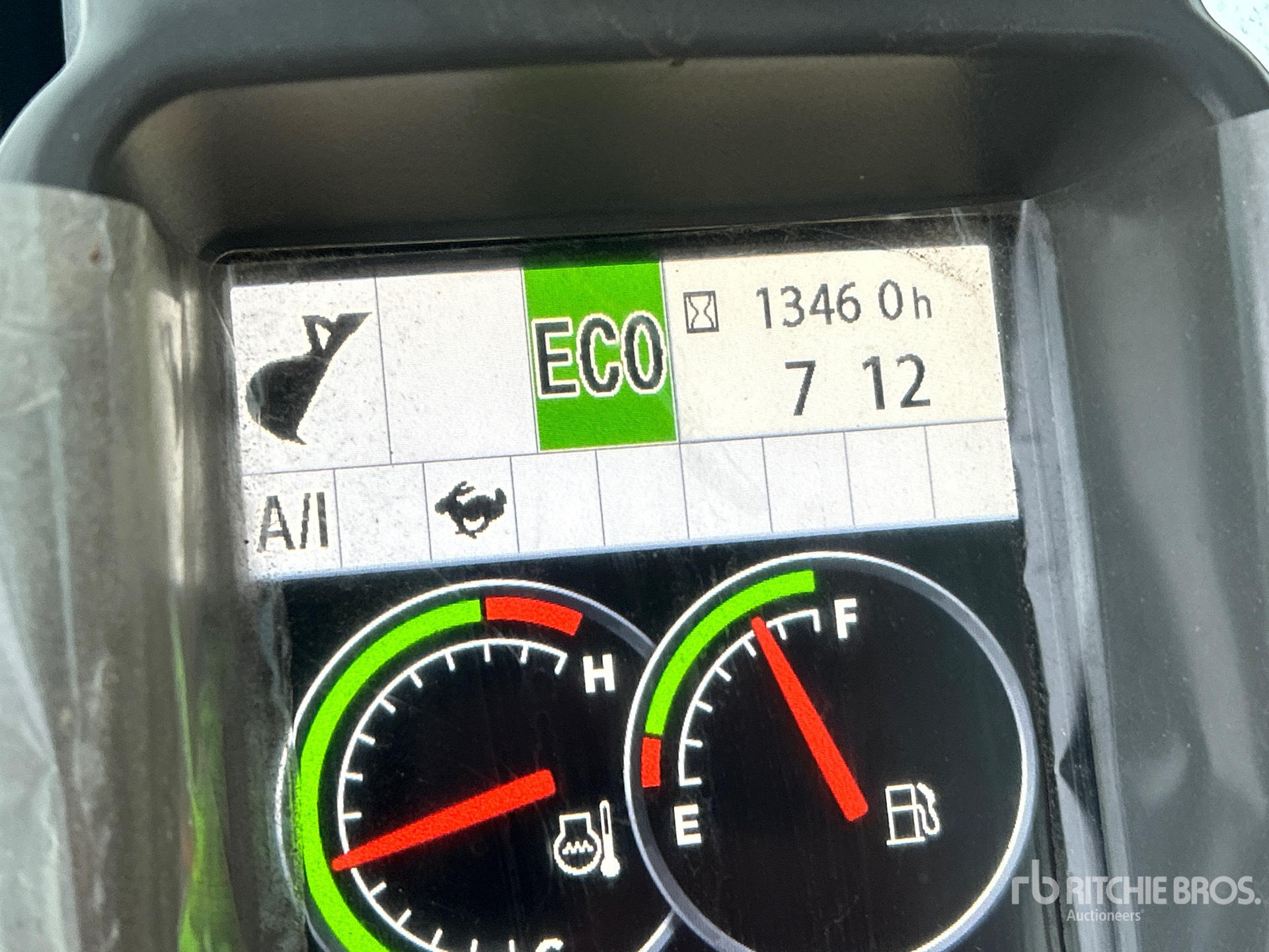 General Appearance with Hour Meter / Odometer