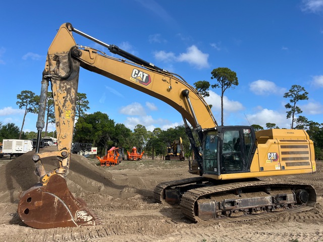 2022 Cat 349 Tracked Excavator