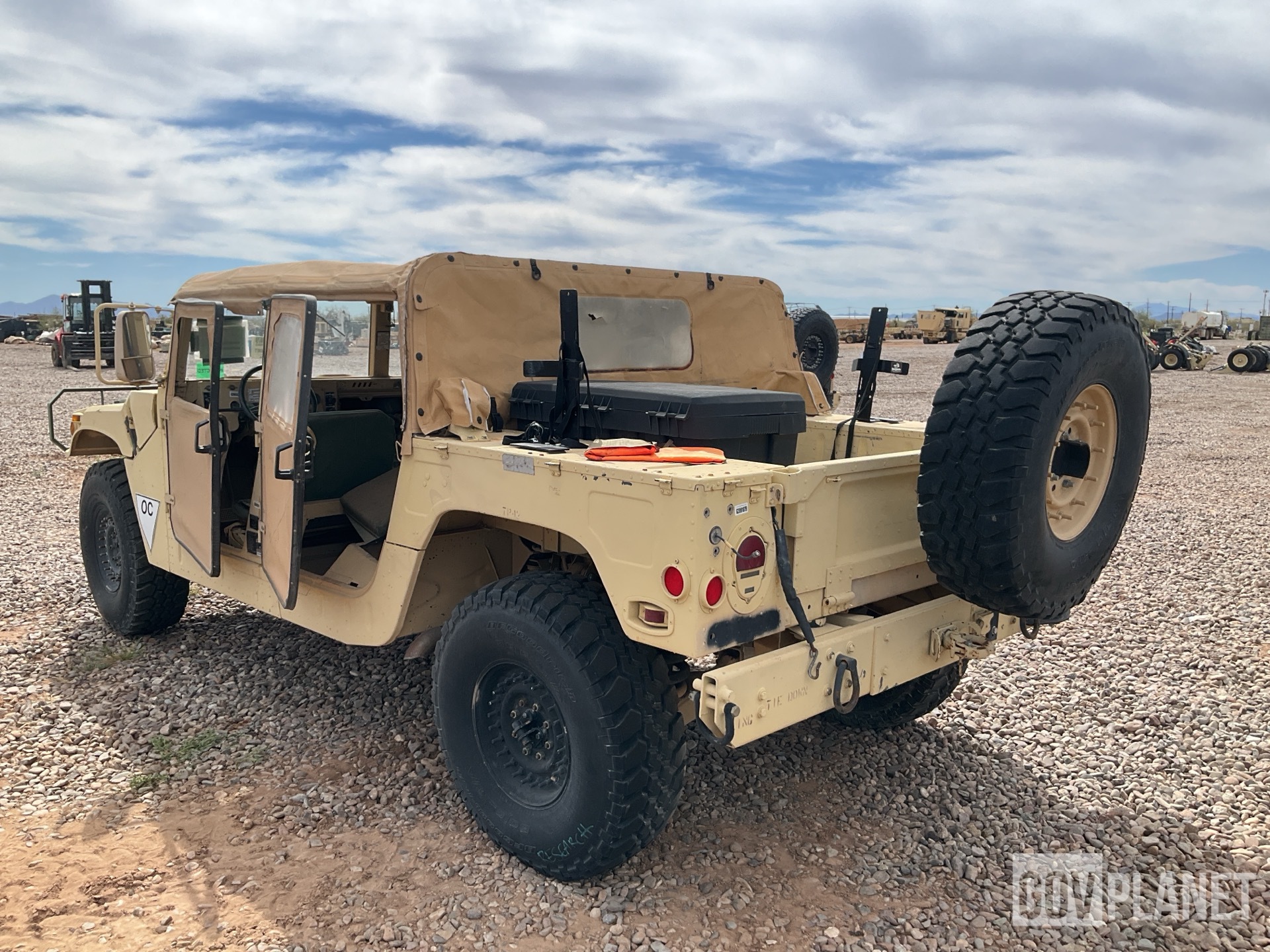 General Appearance with Picture, Left Rear Corner