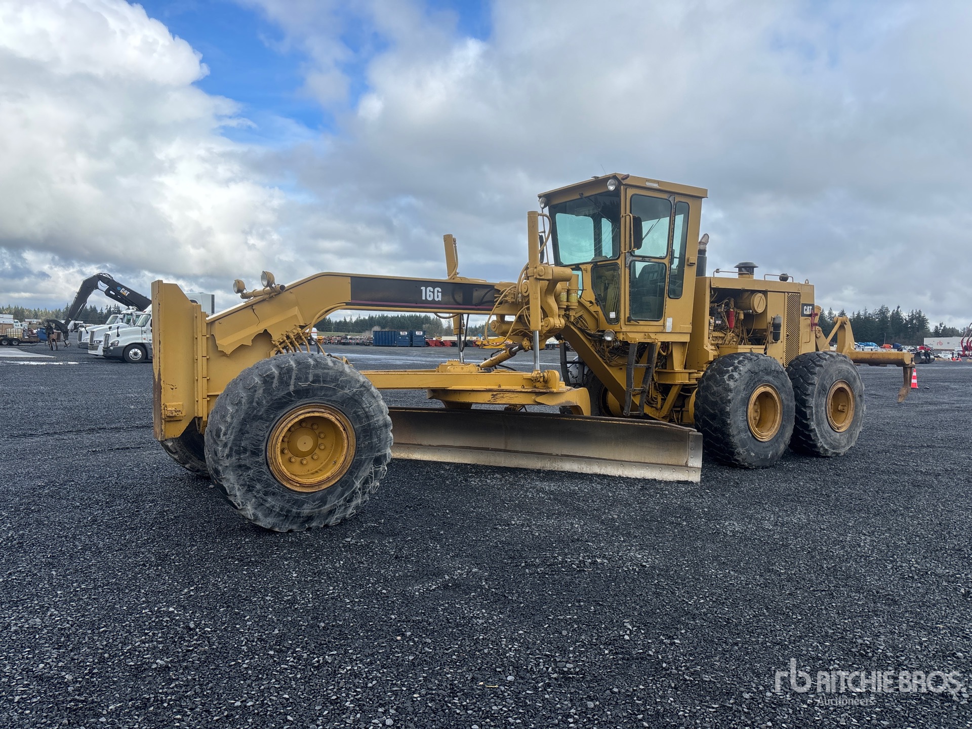 General Appearance with Featured Photo