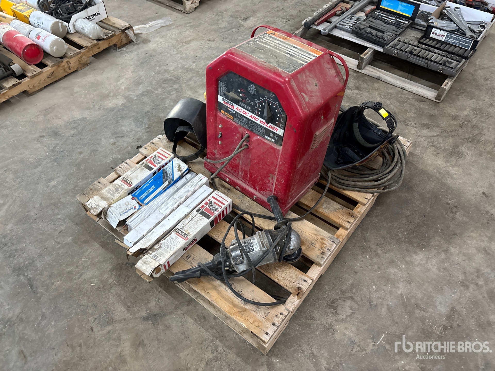 General Appearance with Imagen: esquina delantera izquierda