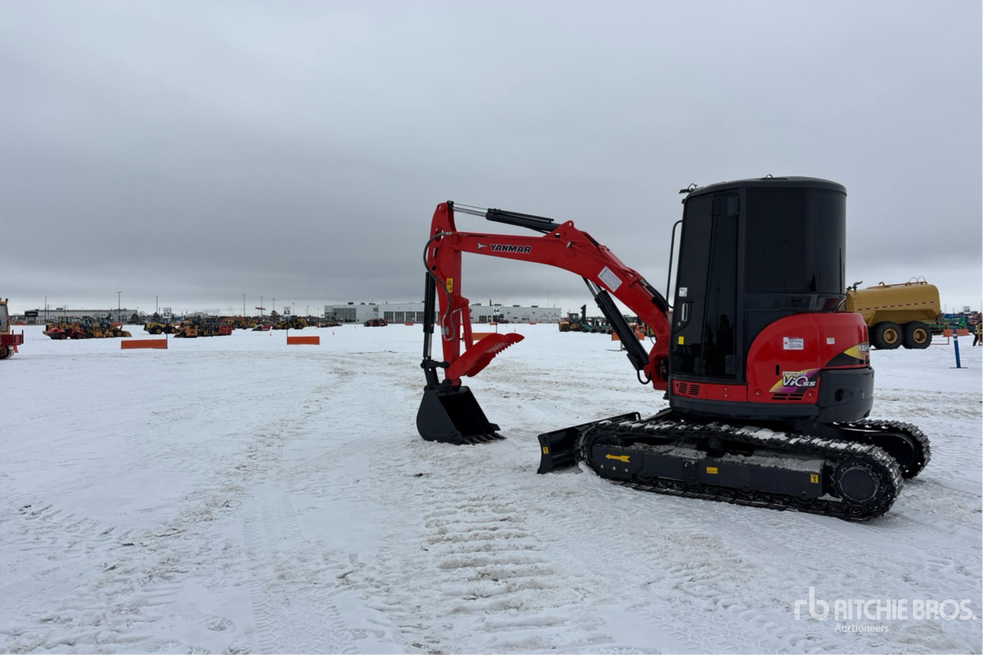 General Appearance with Picture, Left Rear Corner