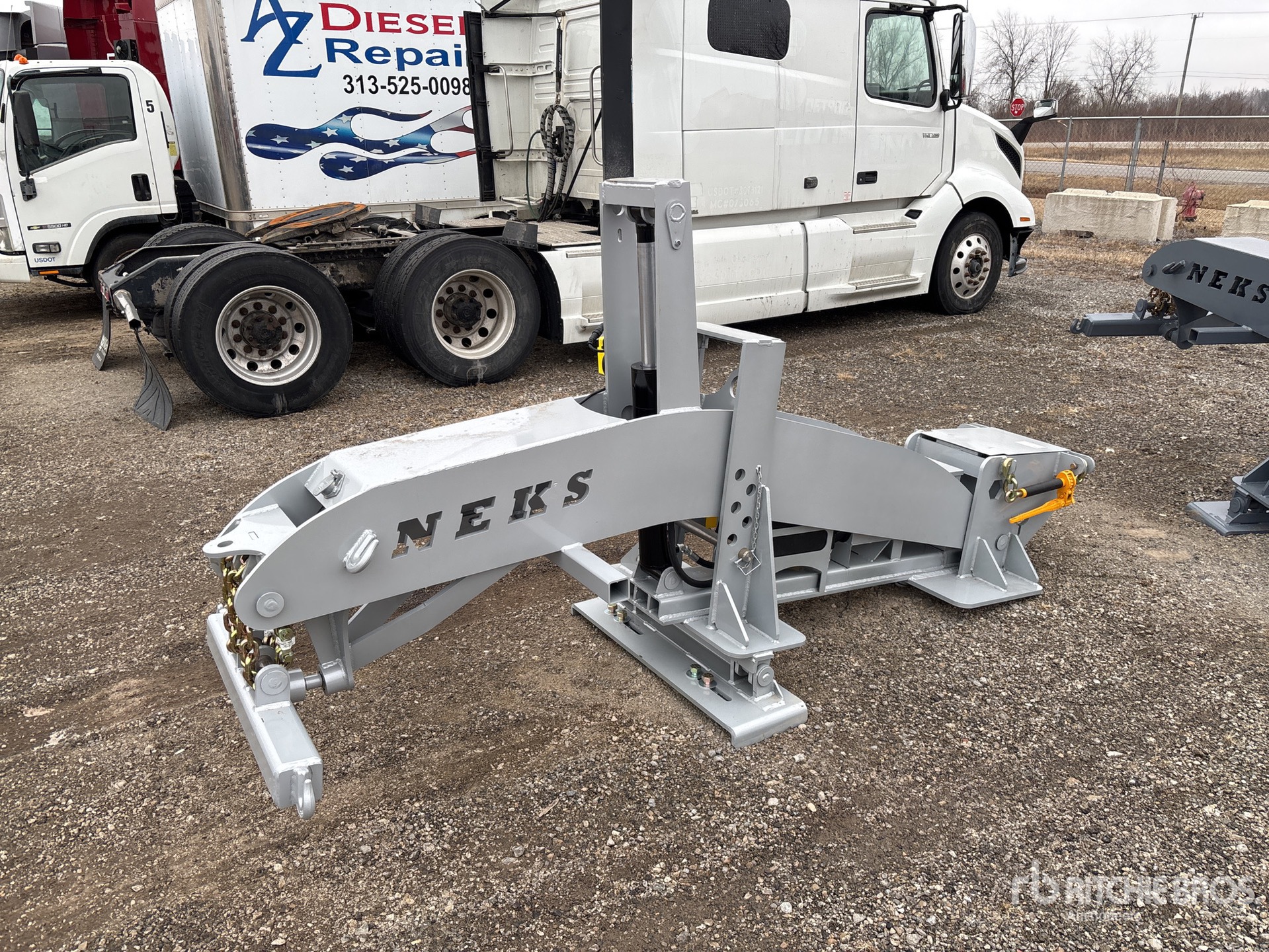 General Appearance with Foto, angolo anteriore sinistro