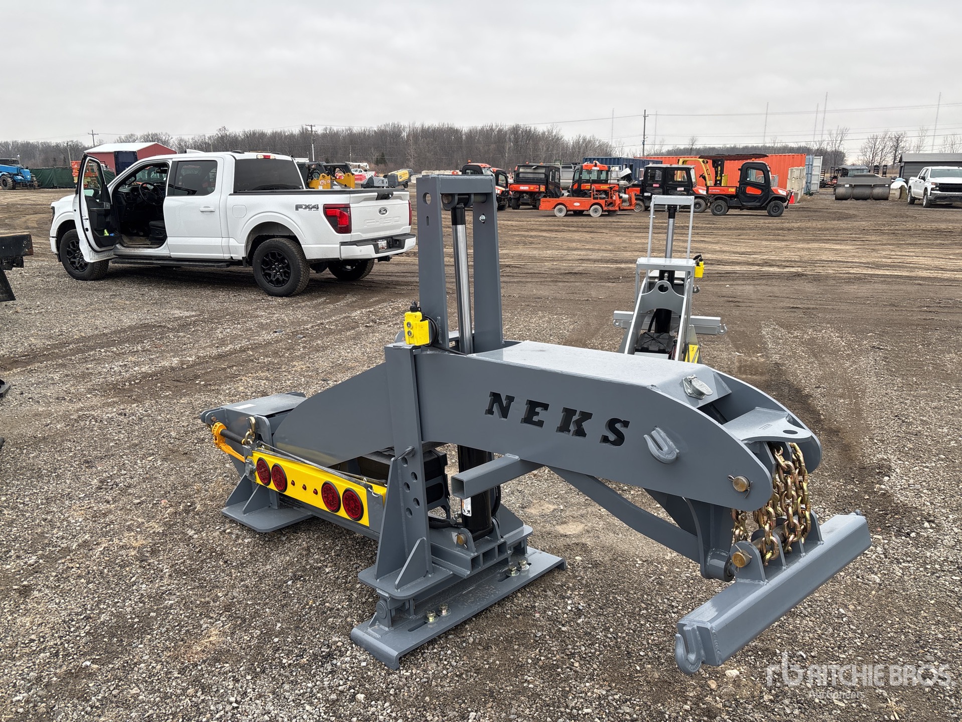 General Appearance with Foto, angolo posteriore sinistro