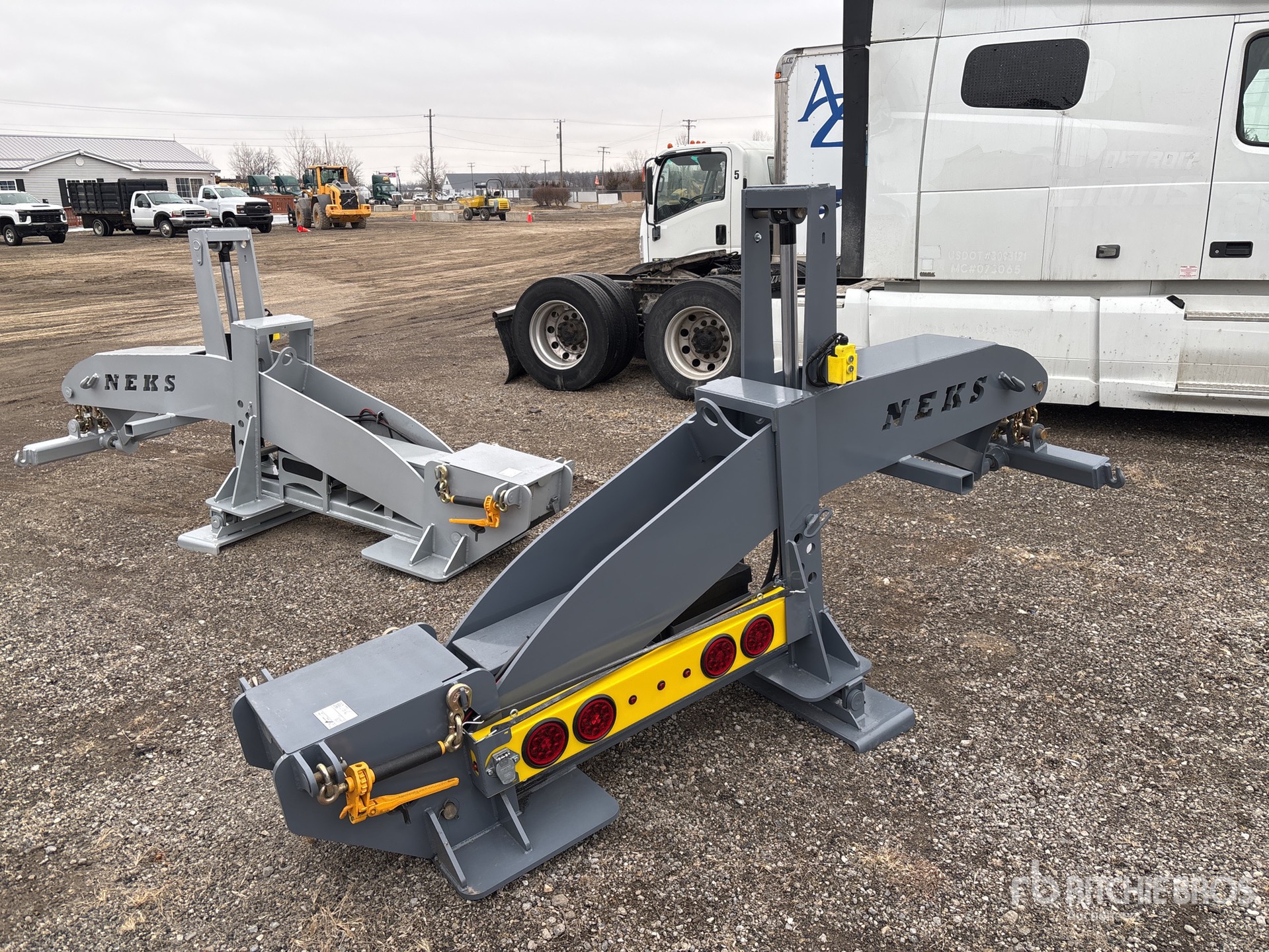 General Appearance with Foto, angolo anteriore sinistro