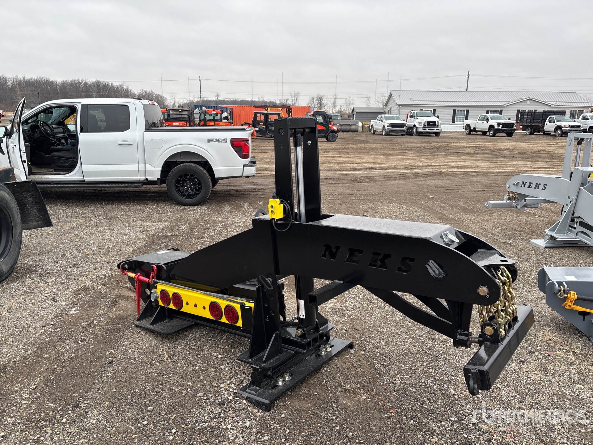 General Appearance with Foto, angolo posteriore sinistro