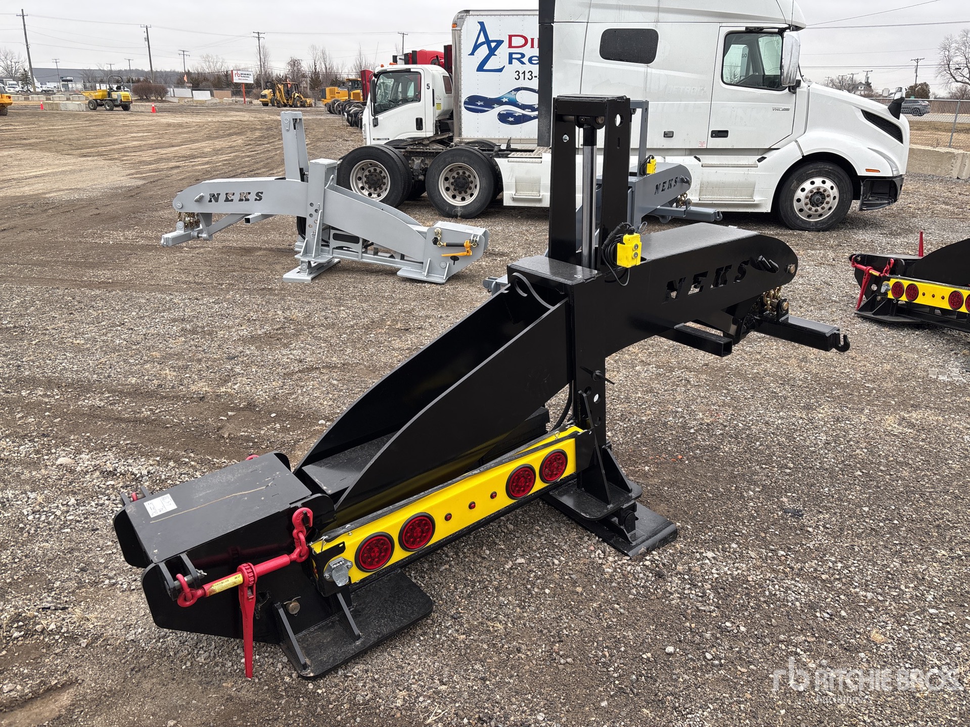 General Appearance with Foto, angolo anteriore sinistro