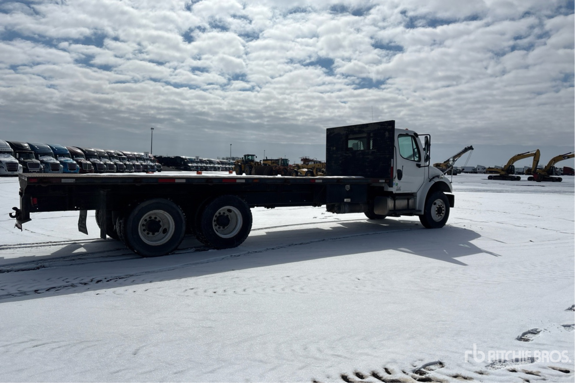 General Appearance with Image, coin arrière droit